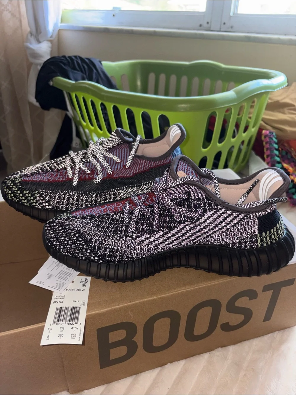 adidas Yeezy Boost 350 V2 Yecheil (Reflective) . NWT Size 8